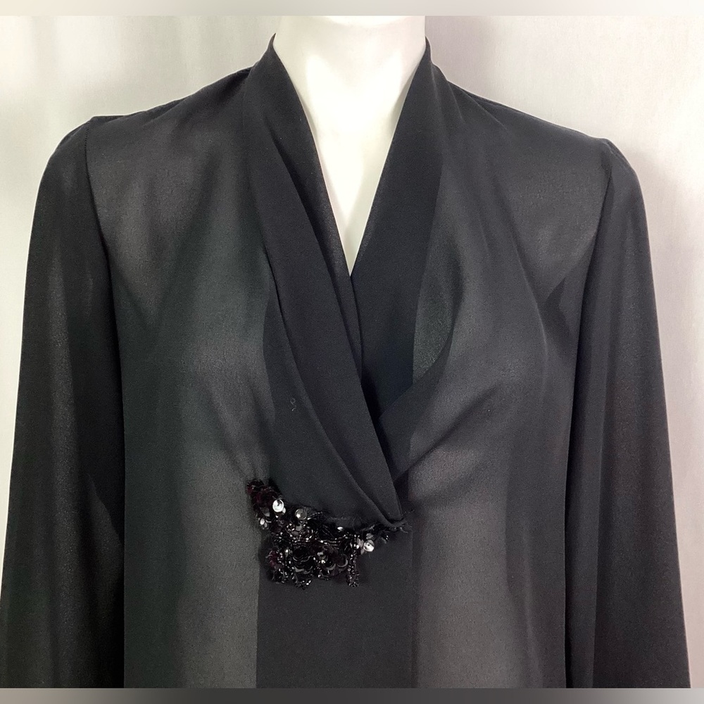Le Blouse-elegant, semi sheer, crêpe, Georgette blouse-size 10